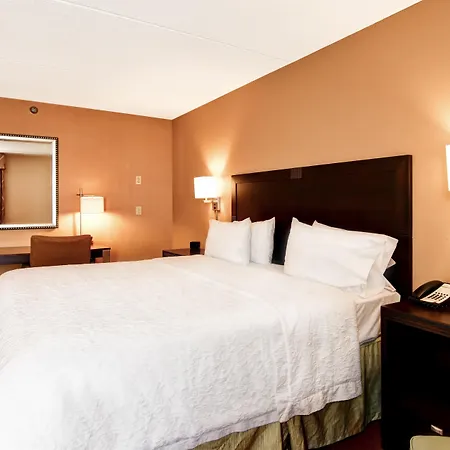 Hampton Inn Waldorf-2